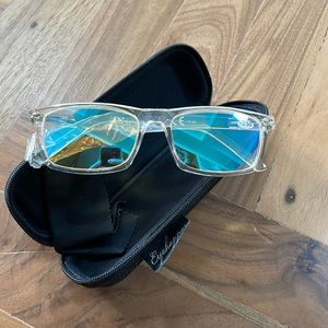 New eye keeper 3.5 screen glasses with zippered case and cleaning cloth